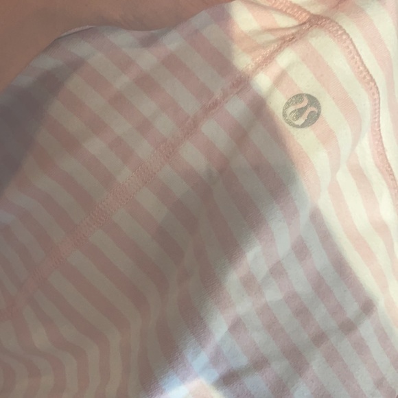 stripped Lululemon athletic jacket - Picture 4 of 4